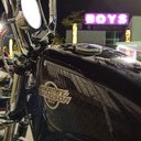 Primo giro dell'anno. In notturna fino al Boys di Vicenza. Harley e gli amici di Vita Notturna.Bella serata garantita.#vicenza